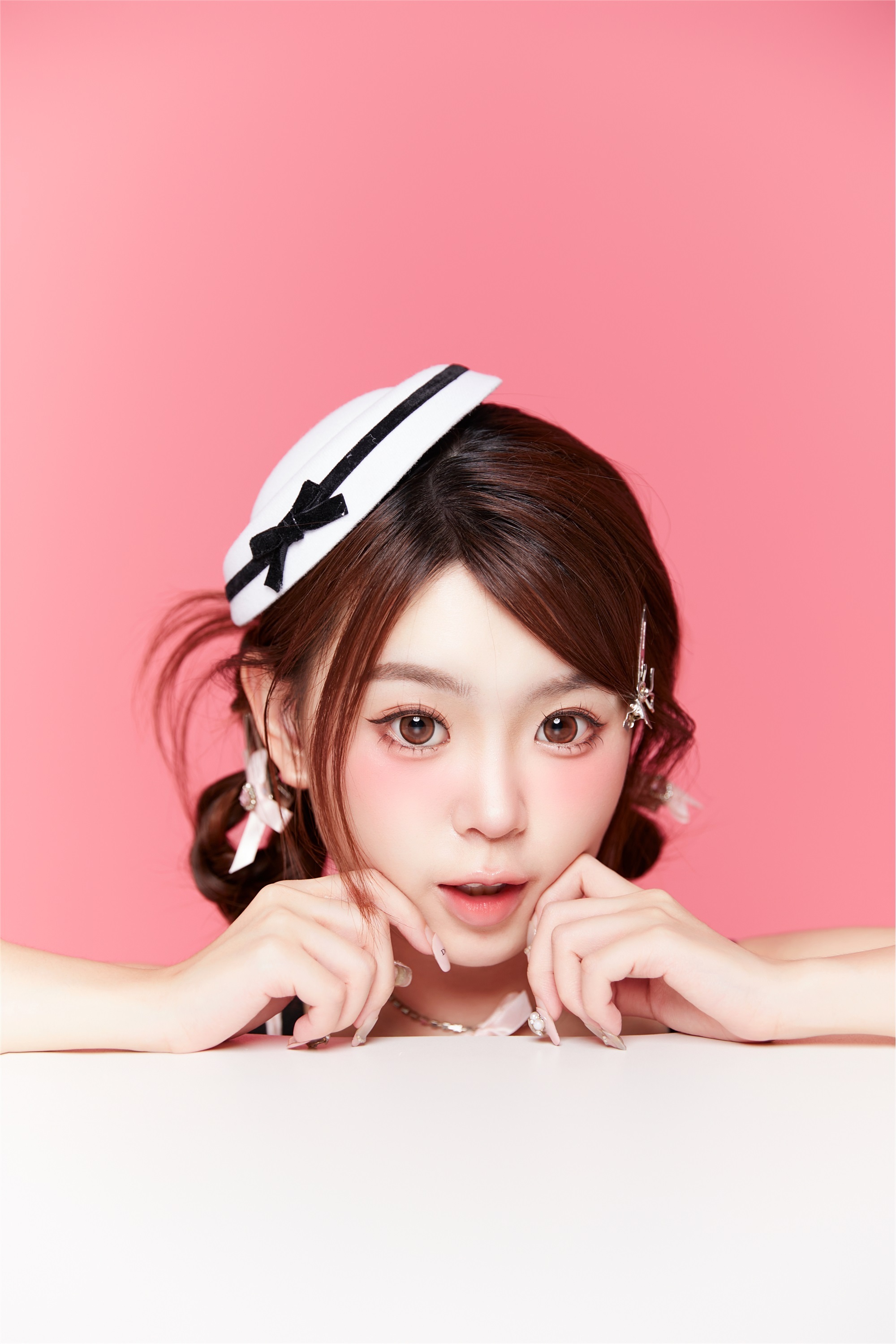 YITUYU艺图语 2025.01.07 粉色甜妹肖像 CARLEE是77呀